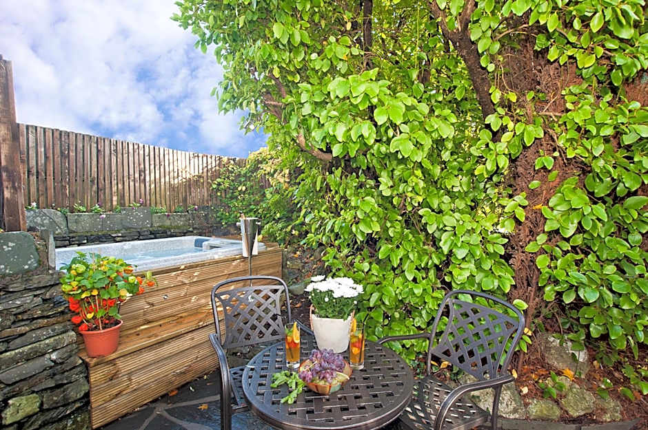 Windermere Boutique Hotel Spa Suites & Hot Tubs