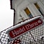 Hostel Maros