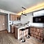 Hotel Block Suites