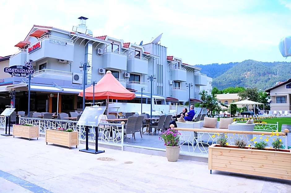 Ida Hotel