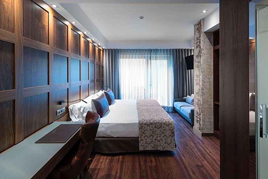 Catalonia Plaza Catalunya