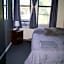 Macaw Guest House