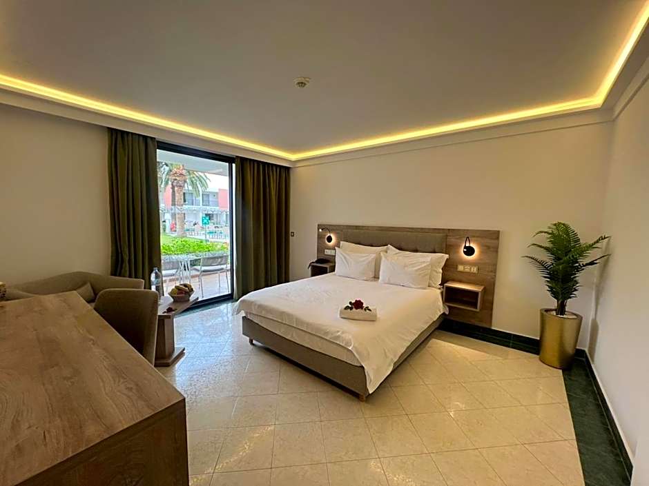 Photo 1 of 6 of Deluxe 1 Double Bed or 2 Beds