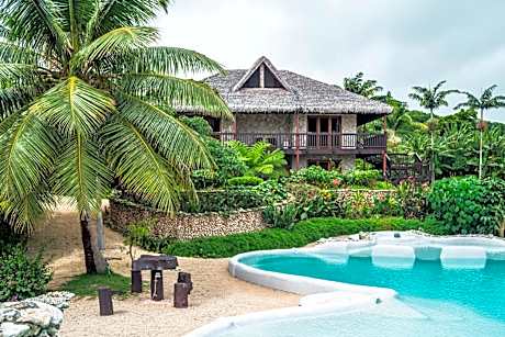Tanna Evergreen Resort & Tours