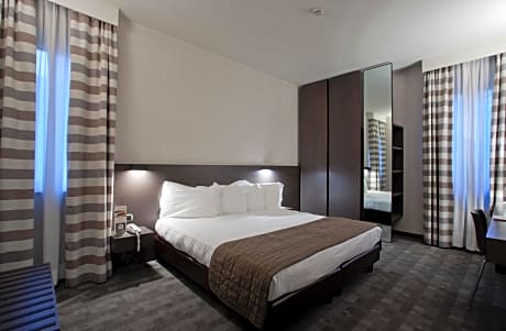 King Double or Twin Room