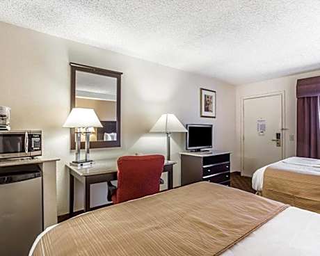 Double Room with Two Double Beds - Non-Smoking