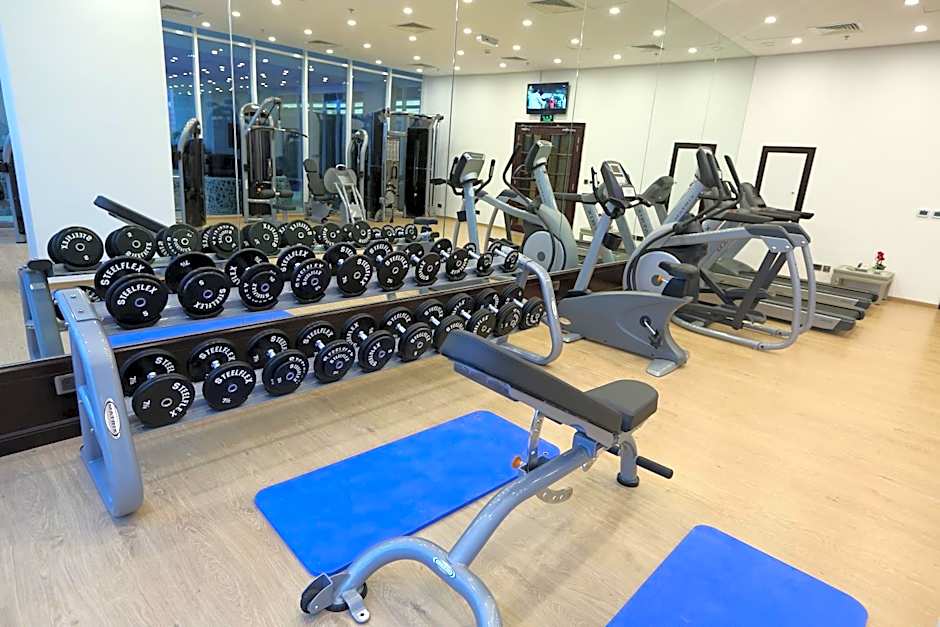 Atiram Premier Hotel