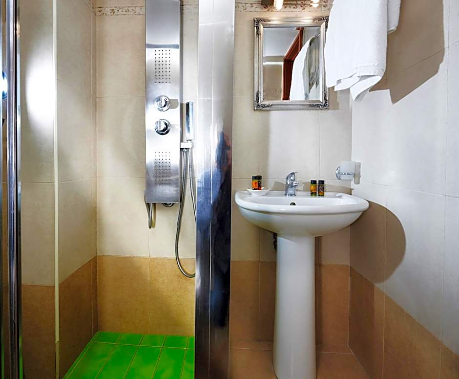 Archontiko Old Town Suites