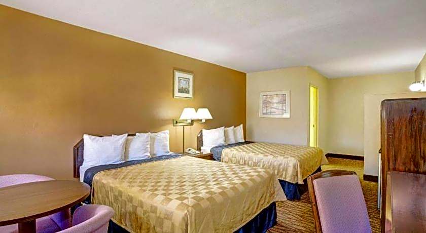 Howard Johnson by Wyndham South Lake Tahoe