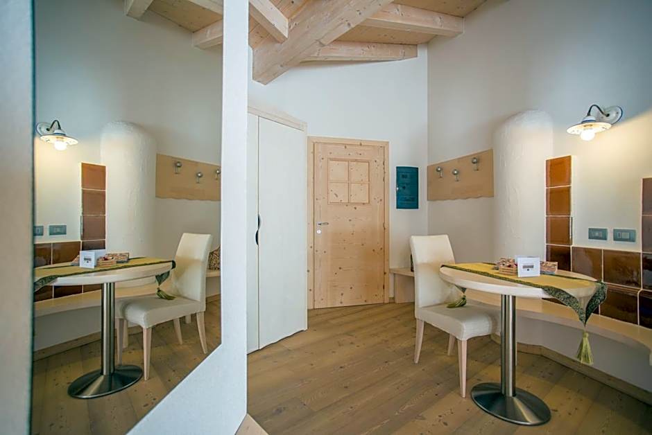 Castelir Suite Hotel