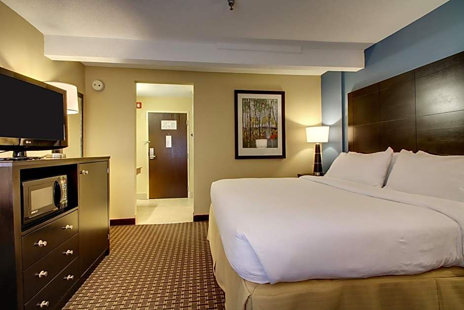 Holiday Inn Express Hotel Fort Campbell-Oak Grove By IHG