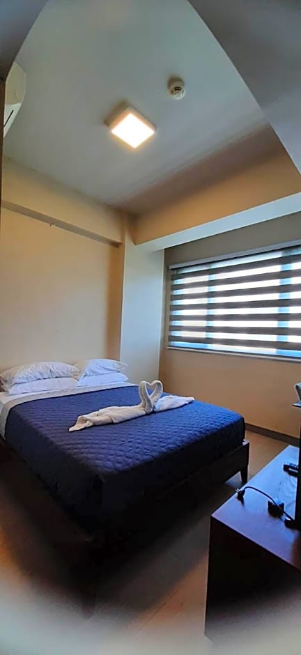 8 Newtown Boulevard by HiveRooms