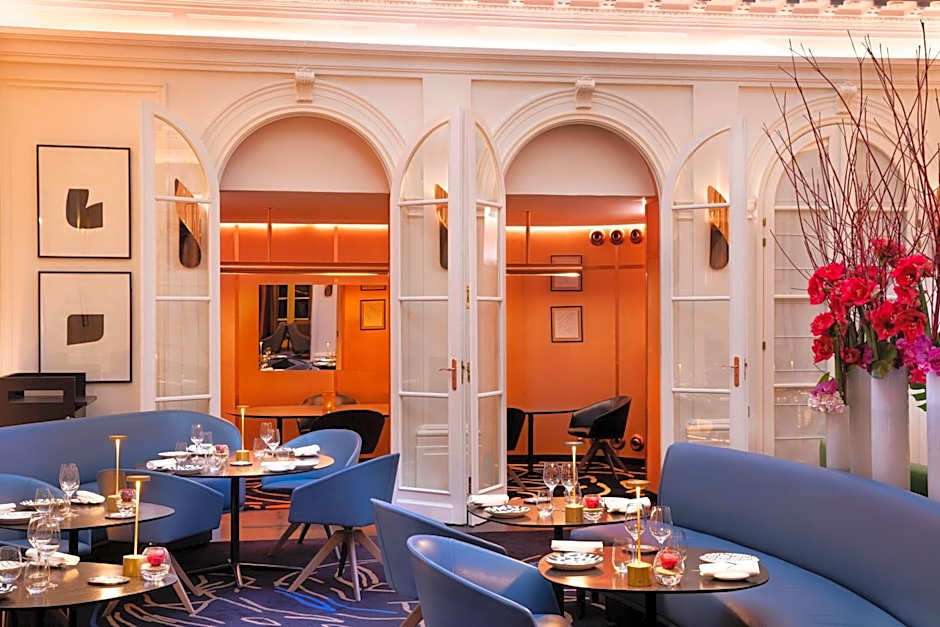 Hôtel Vernet Champs Elysées Paris