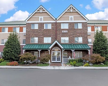 MainStay Suites Knoxville Airport