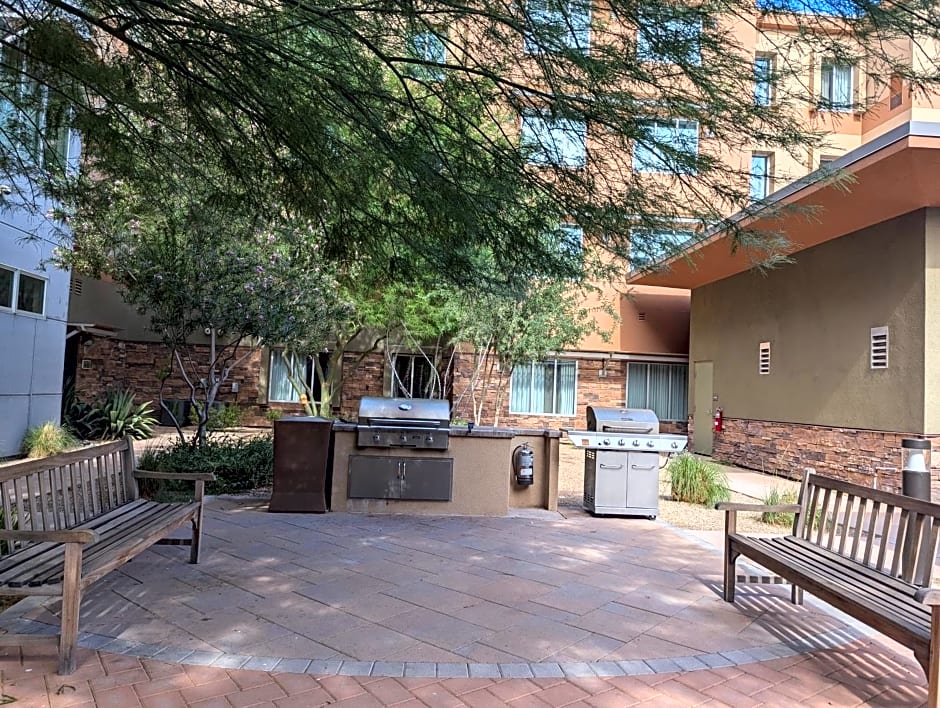 Staybridge Suites Scottsdale - Talking Stick By IHG