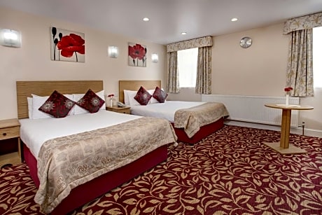 Standard Quadruple Room with Two Double Beds - Non-Smoking