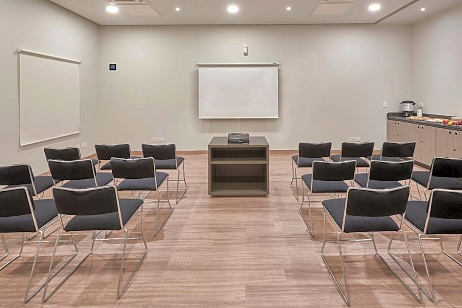 City Express Junior by Marriott San Luis Potosi Carranza