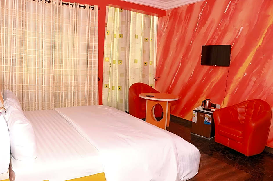 Resdon Hotel and Suites