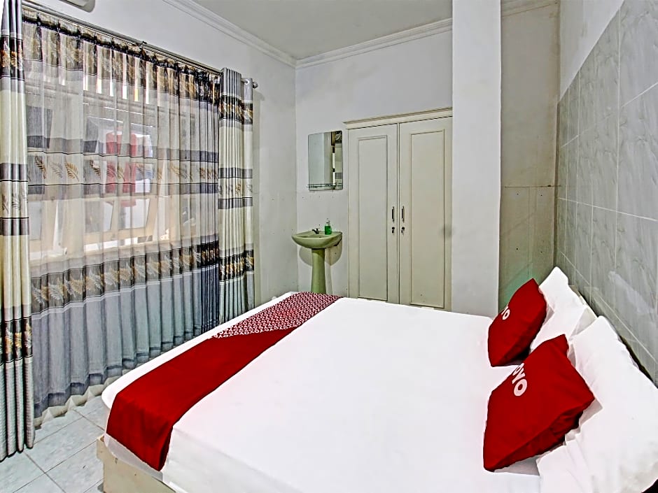 OYO 3741 Mutiara Syariah 1