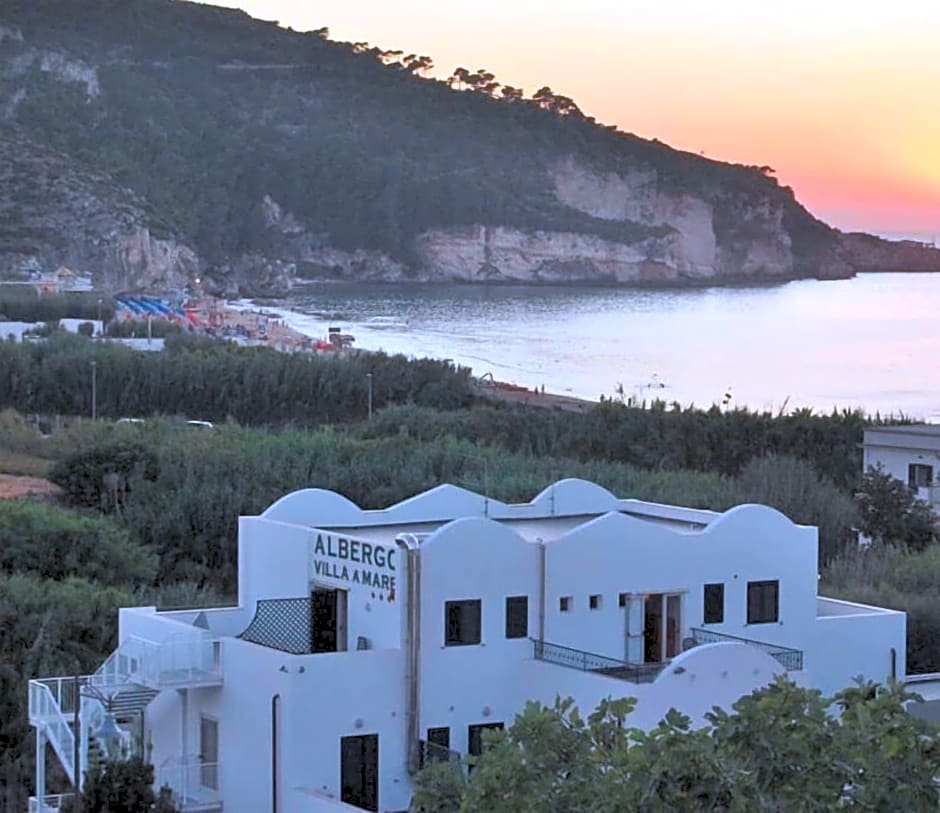 Albergo Villa A Mare