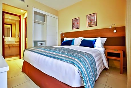 1 Queen Bed, Nonsmoking