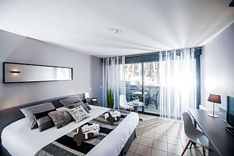 Double Room with SPA access