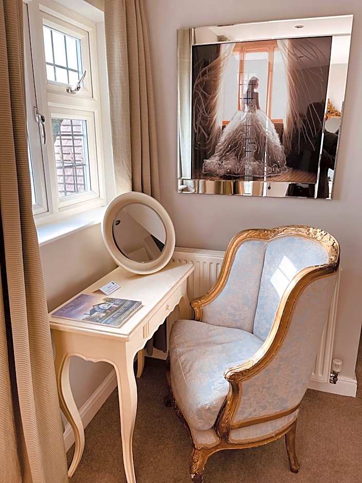 Nuthurst Grange Country House Hotel & Restaurant