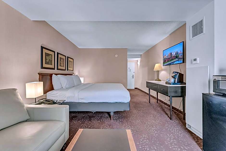 Buffalo Airport Hotel