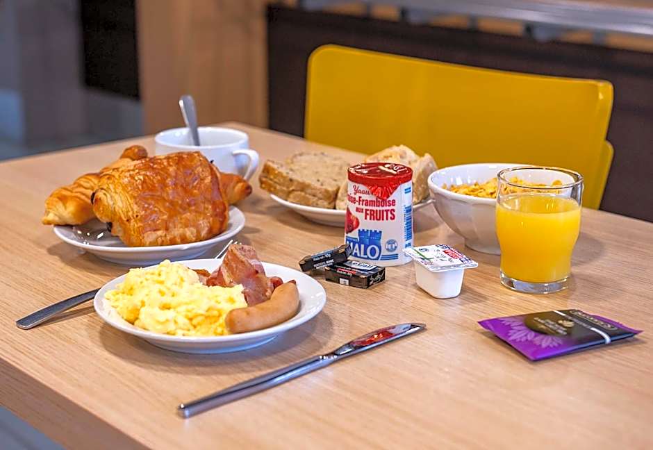 B&B HOTEL Saint-Etienne La Terrasse