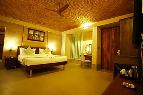 Imperial Golf Resort & Wedding Lawns