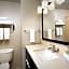 Holiday Inn Express & Suites DFW Airport - Grapevine By IHG