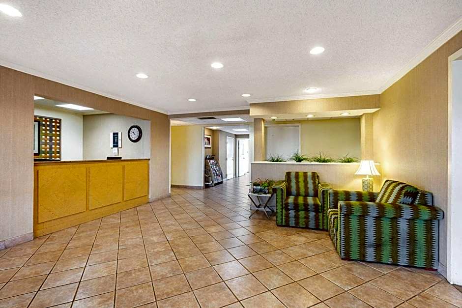 La Quinta Inn & Suites by Wyndham El Paso East