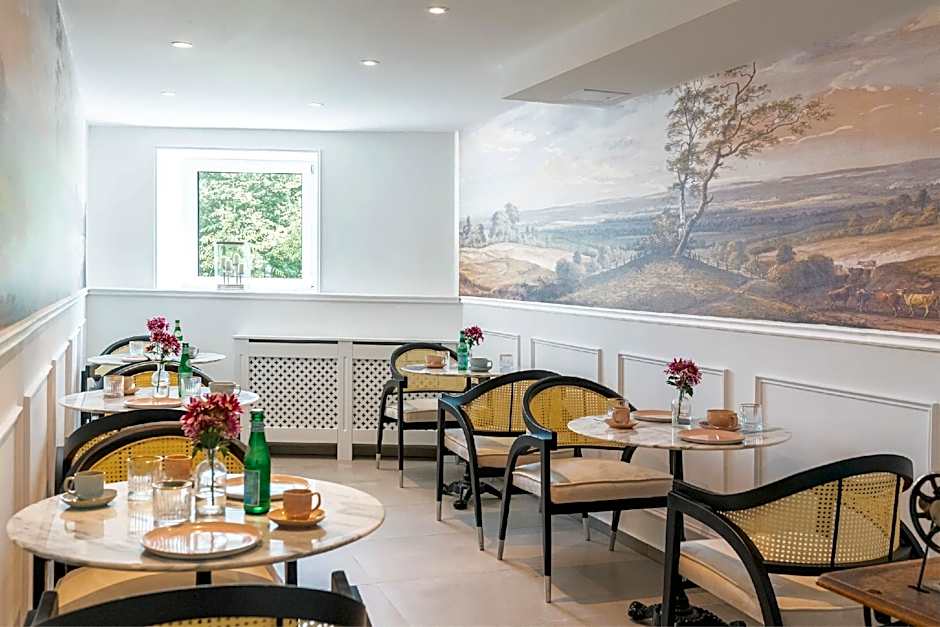 Friedrich von Schiller Hotel
