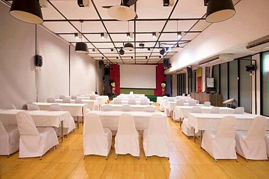 The One Hotel Surat