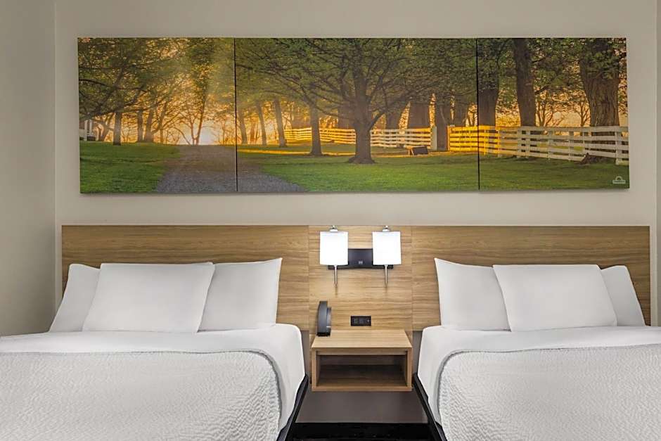 Days Inn by Wyndham McDonough
