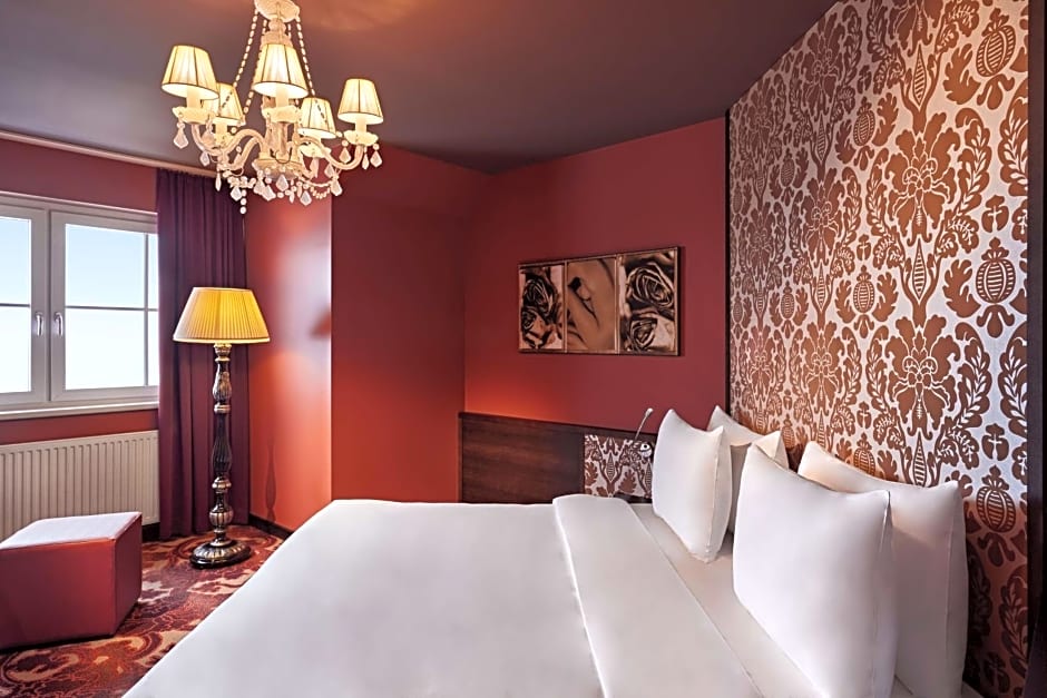 Lindner Hotel Nurburgring Motorsport, part of JdV by Hyatt