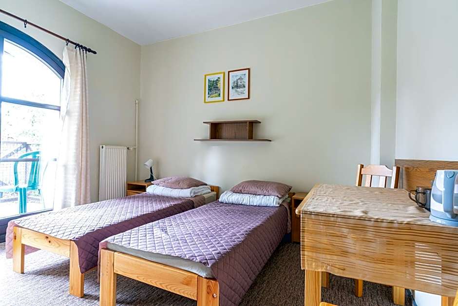 Międzynarodowe Schronisko Młodzieżowe PTSM Szarotka