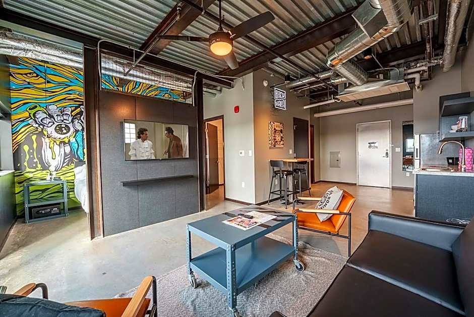 Brewhalla Hotel