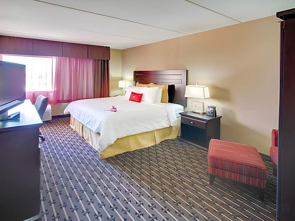 Crowne Plaza Milwaukee South By IHG
