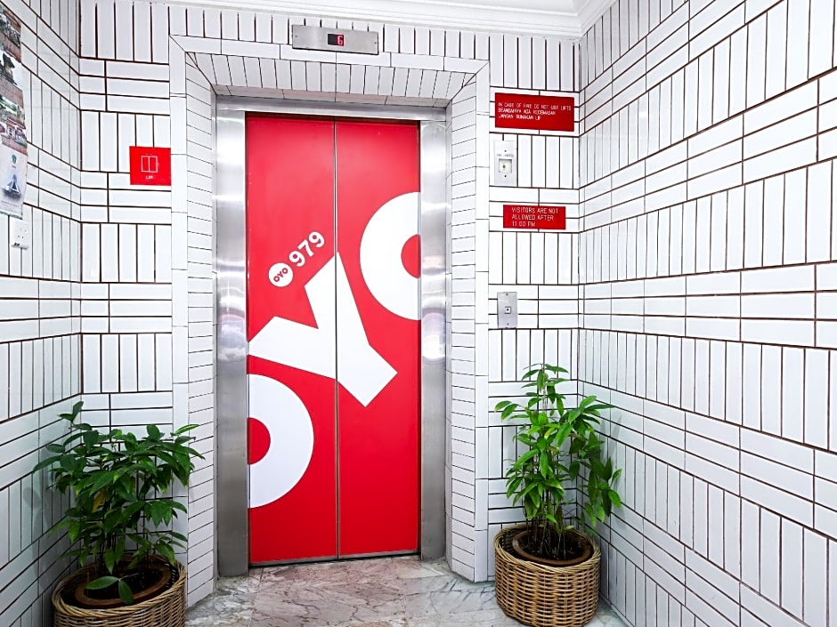 Super OYO 979 Hua Kuok Inn