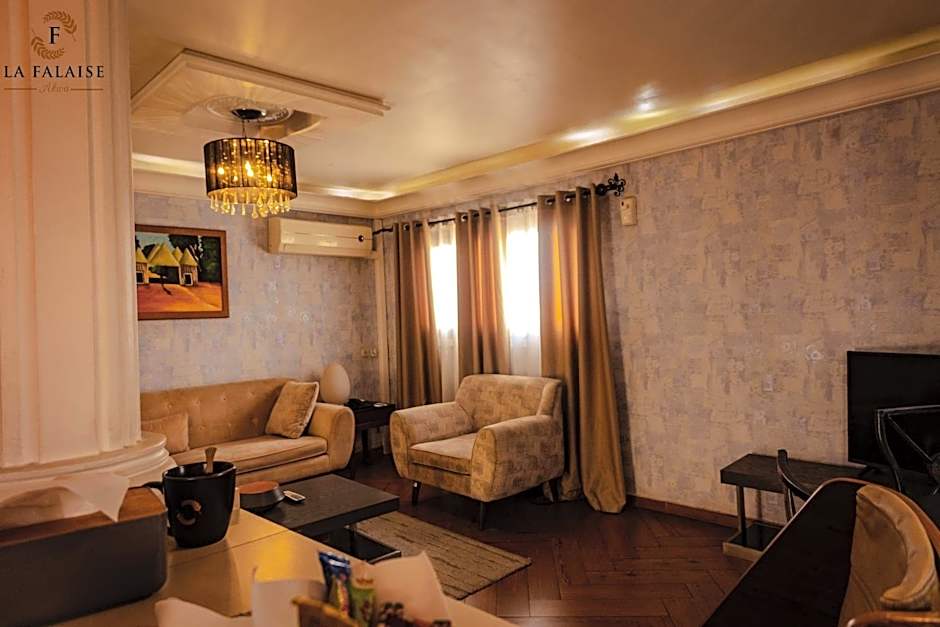 Hotel Résidence La Falaise