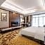 Country Garden Phoenix Hotel YunFu