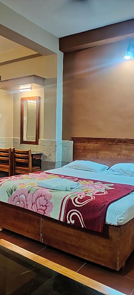 Hotel Shalimar Metro