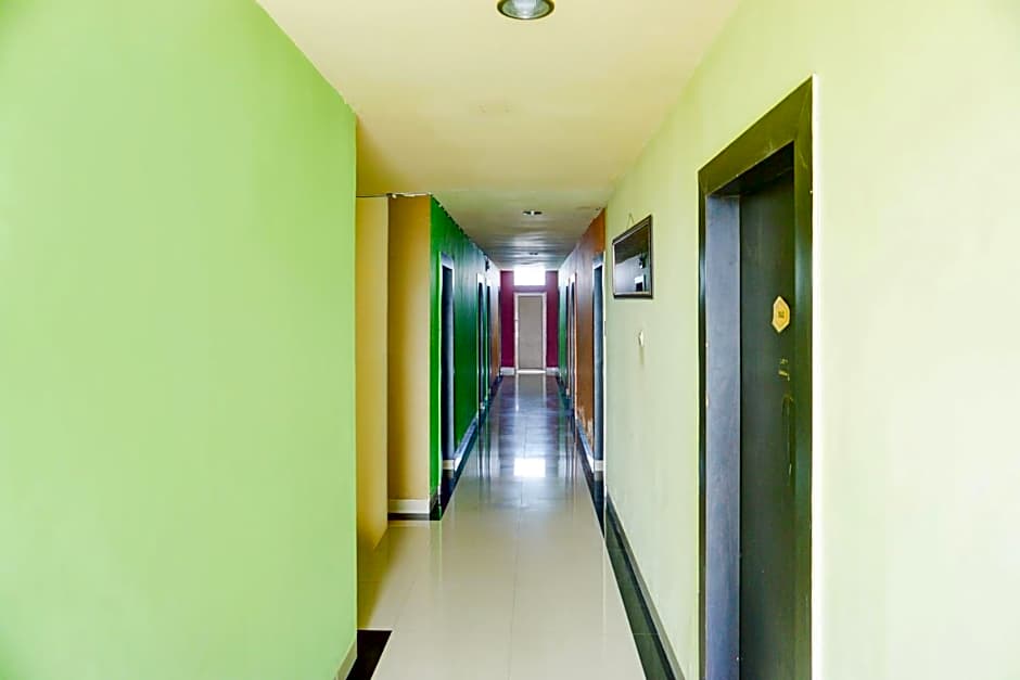 Collection O R.Sukamto Near Palembang Trade Center Mall