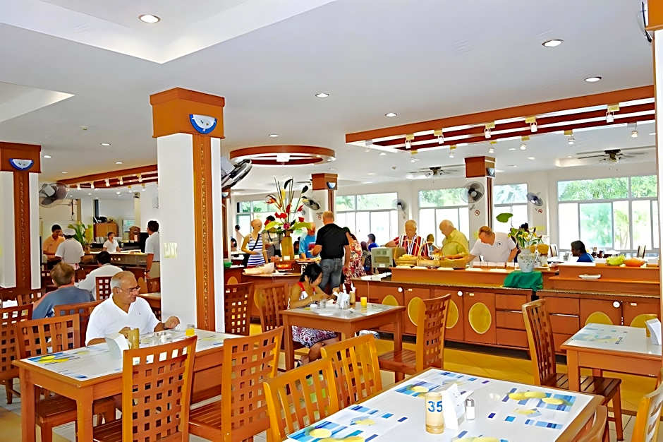 Lek Villa