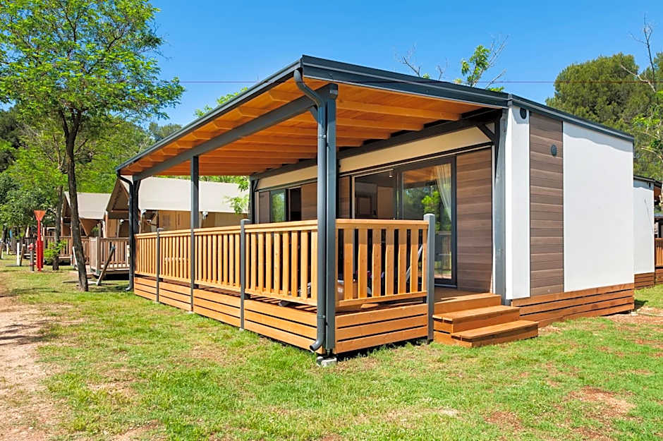 Holiday Centre Bi VIllage - Glamping and Mobile Homes Lavanda