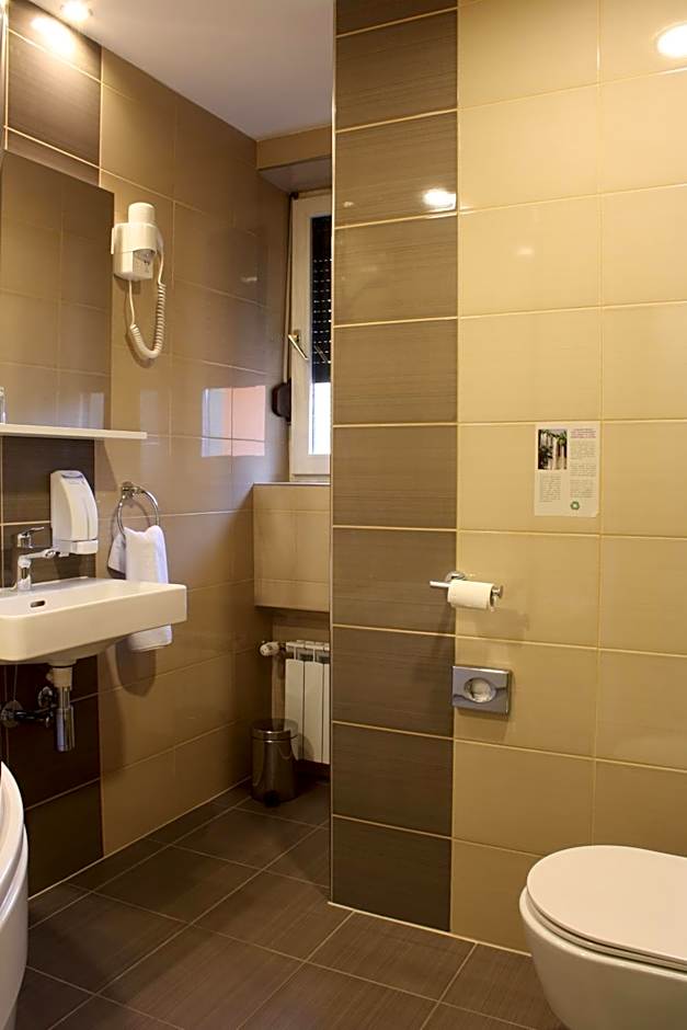 Hotel Santiny