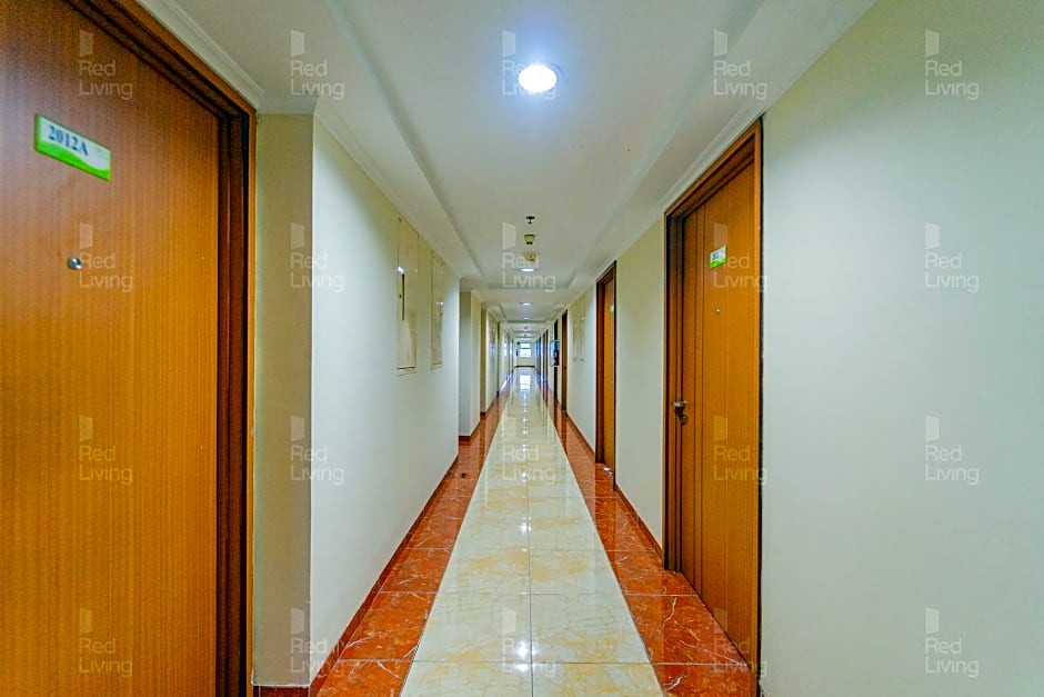 RedLiving Apartemen Margonda Residence 4 - Si Boy