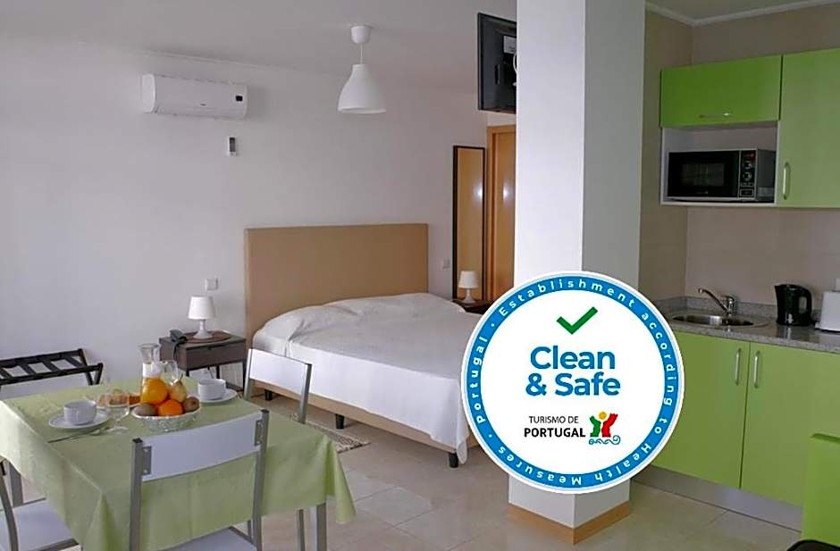 Apartamentos Mirante da Rocha