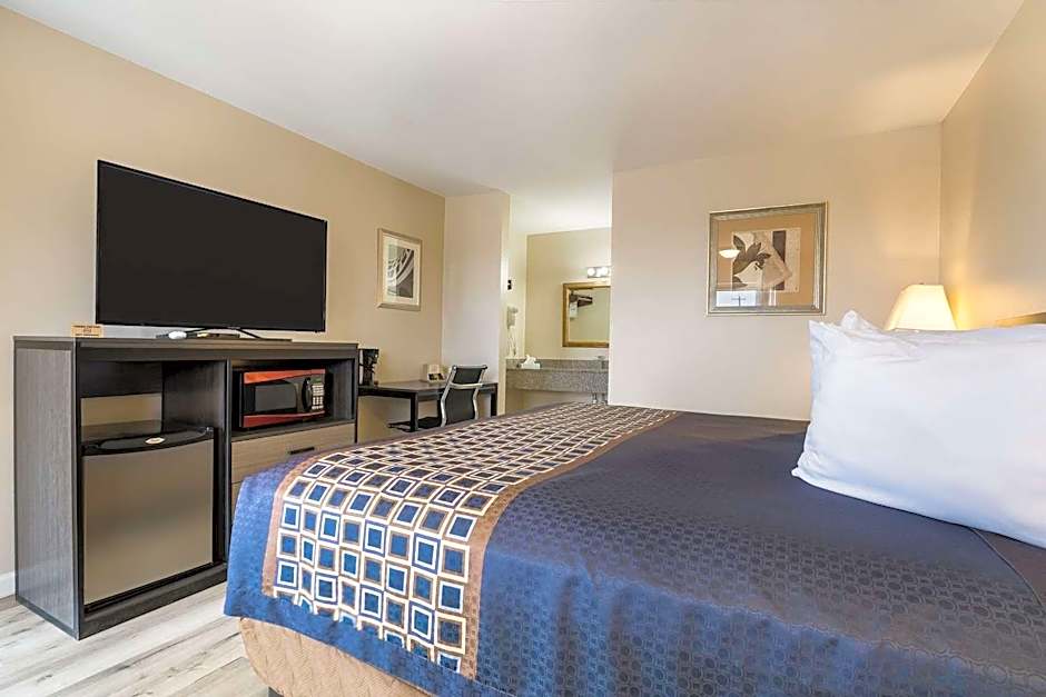 Americas Best Value Inn Refugio